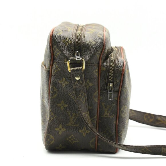 B-2. Louis Vuitton Nile Old Monogram Shoulder Bag - Picture 4 of 7